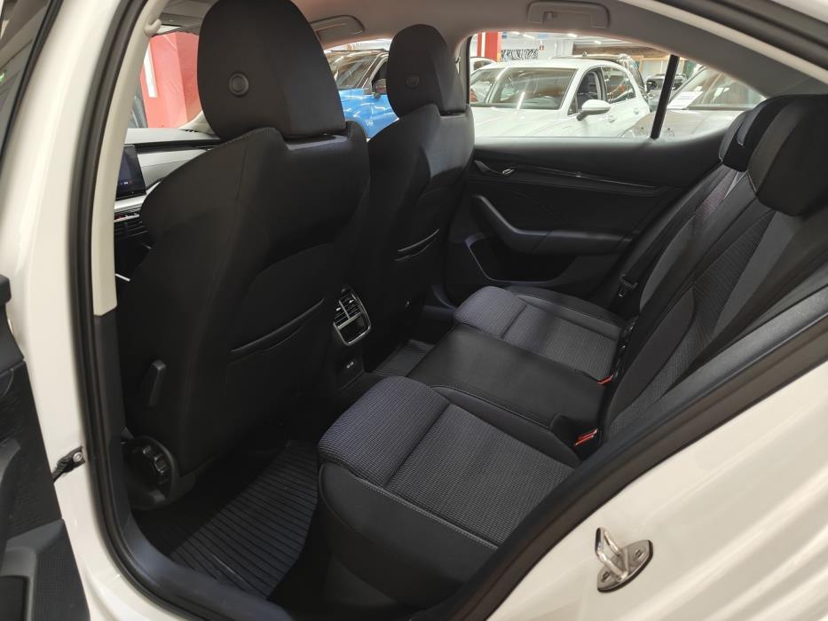 SKODA Octavia 2023