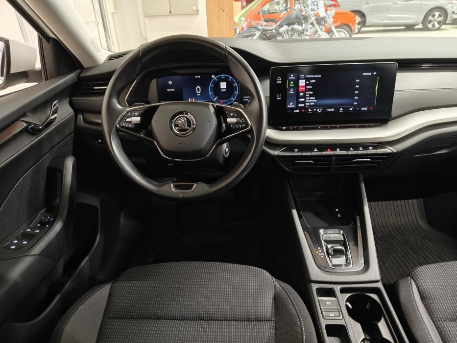 SKODA Octavia 2023
