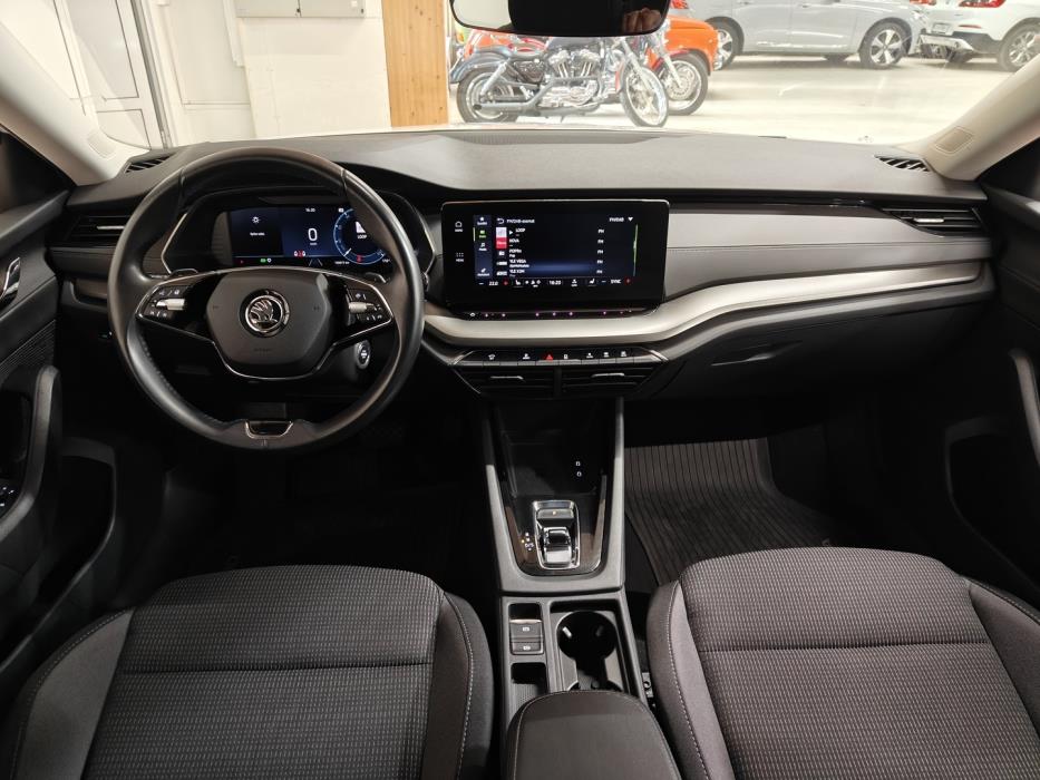 SKODA Octavia 2023