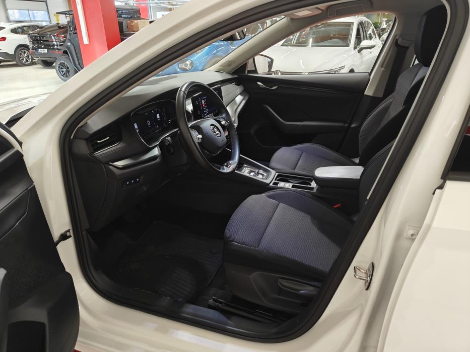 SKODA Octavia 2023