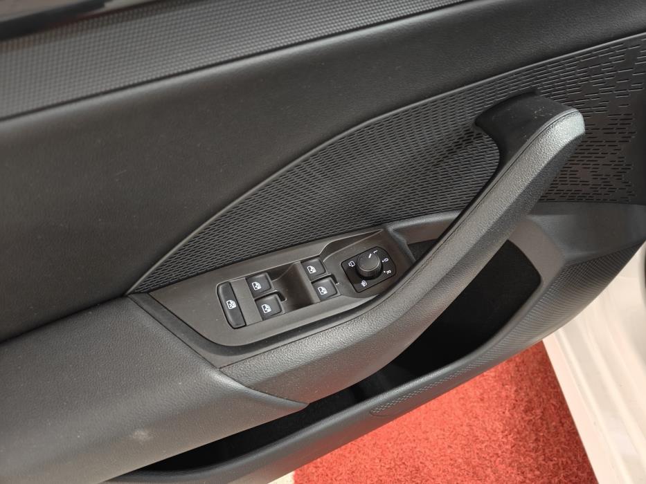SKODA Octavia 2023