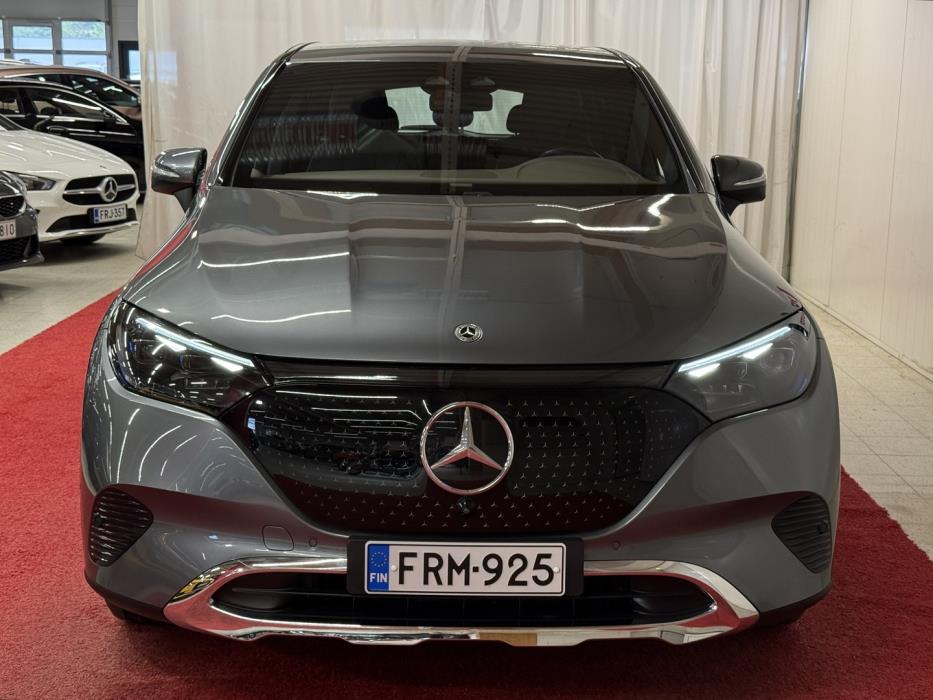 MERCEDES-BENZ EQE SUV 2023