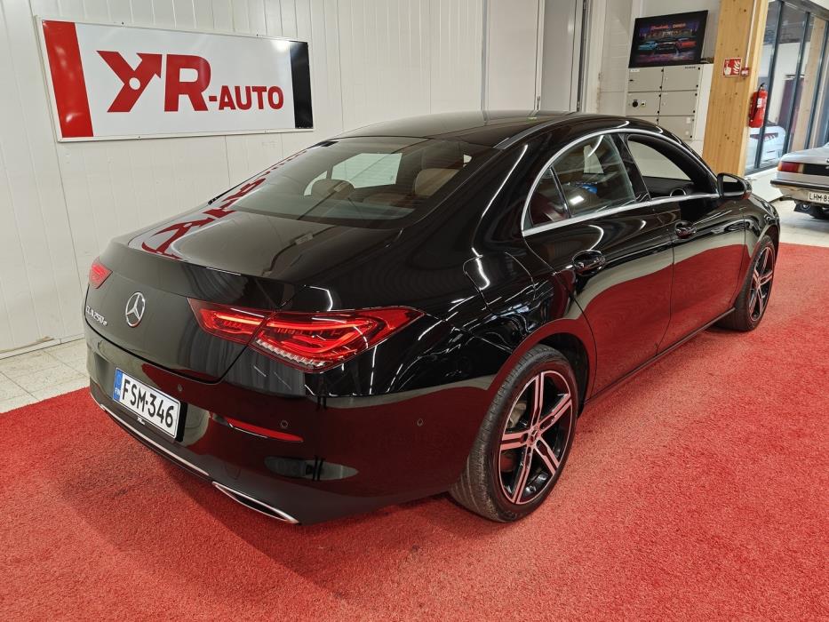 MERCEDES-BENZ CLA 2023