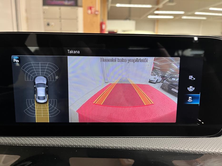 MERCEDES-BENZ CLA 2023