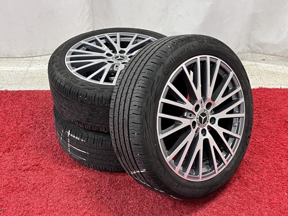 MERCEDES-BENZ CLA 2023