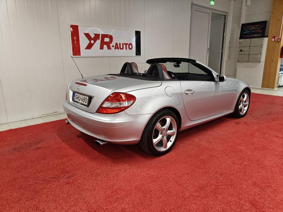 MERCEDES-BENZ SLK 2005