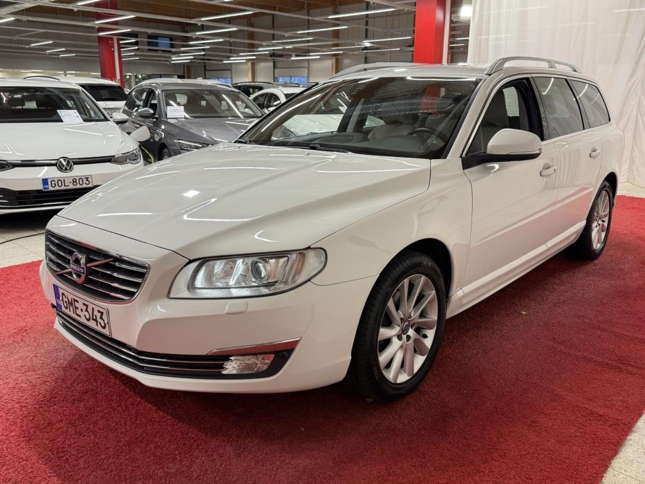 VOLVO V70 2016