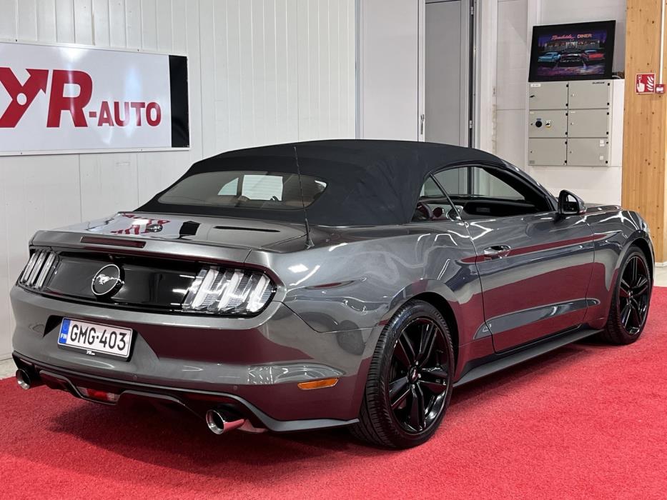 FORD Mustang 2018