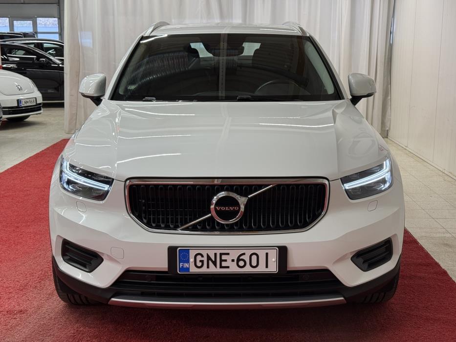 VOLVO XC40 2018