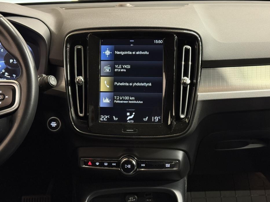 VOLVO XC40 2018