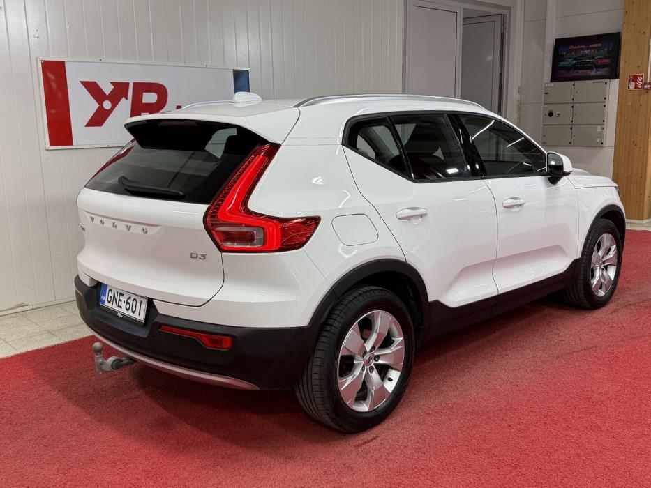 VOLVO XC40 2018