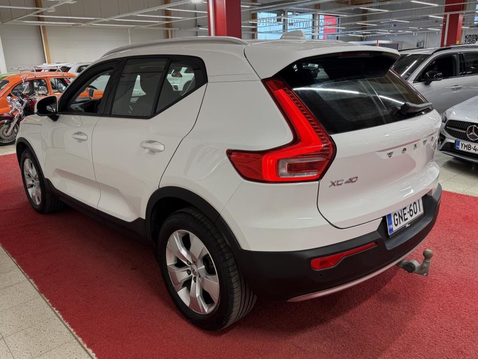 VOLVO XC40 2018
