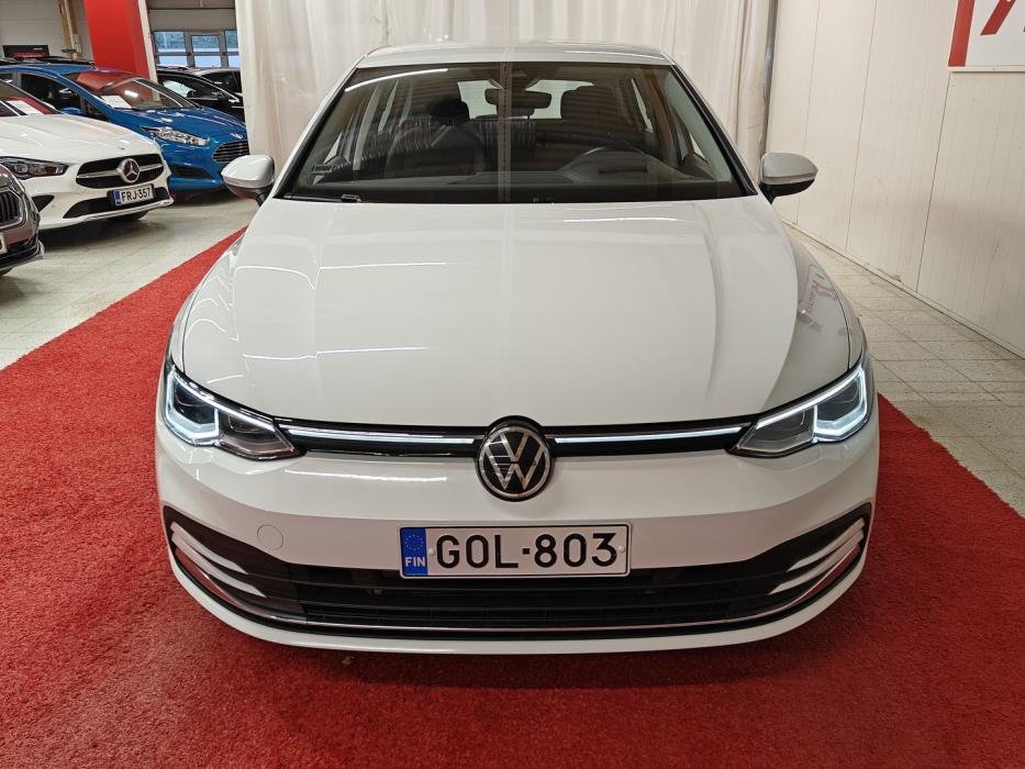 VOLKSWAGEN Golf 2021