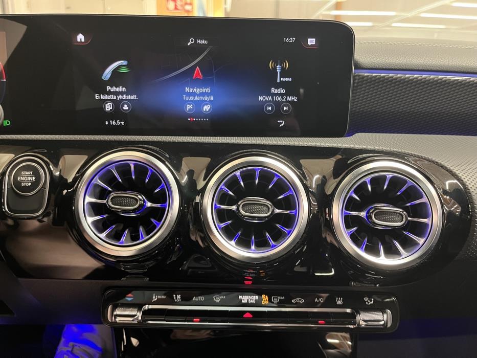 MERCEDES-BENZ CLA 2022