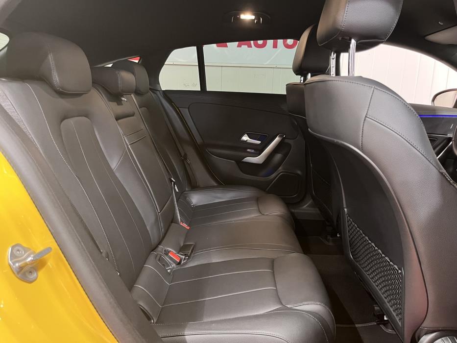 MERCEDES-BENZ CLA 2022