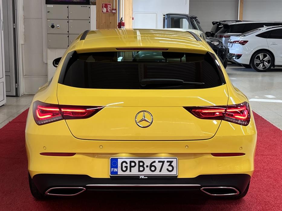 MERCEDES-BENZ CLA 2022