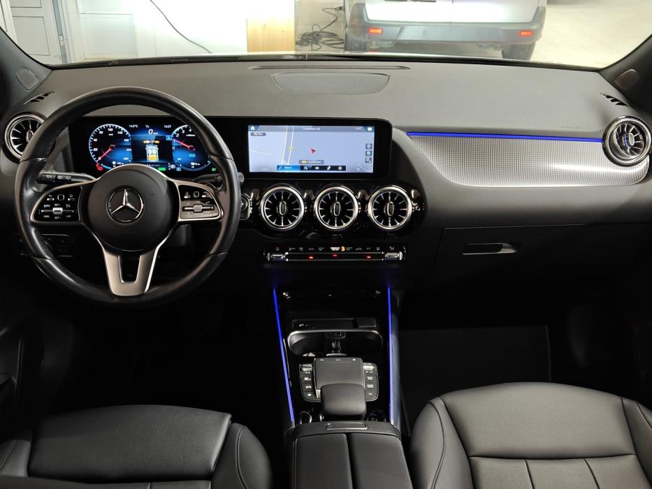 MERCEDES-BENZ B 2023