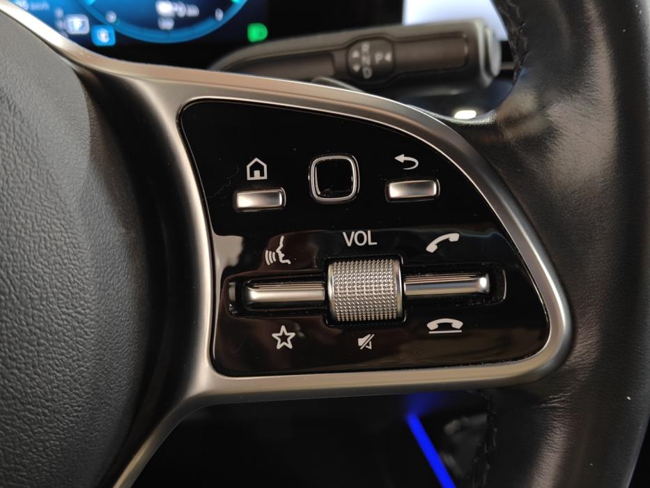 MERCEDES-BENZ B 2023