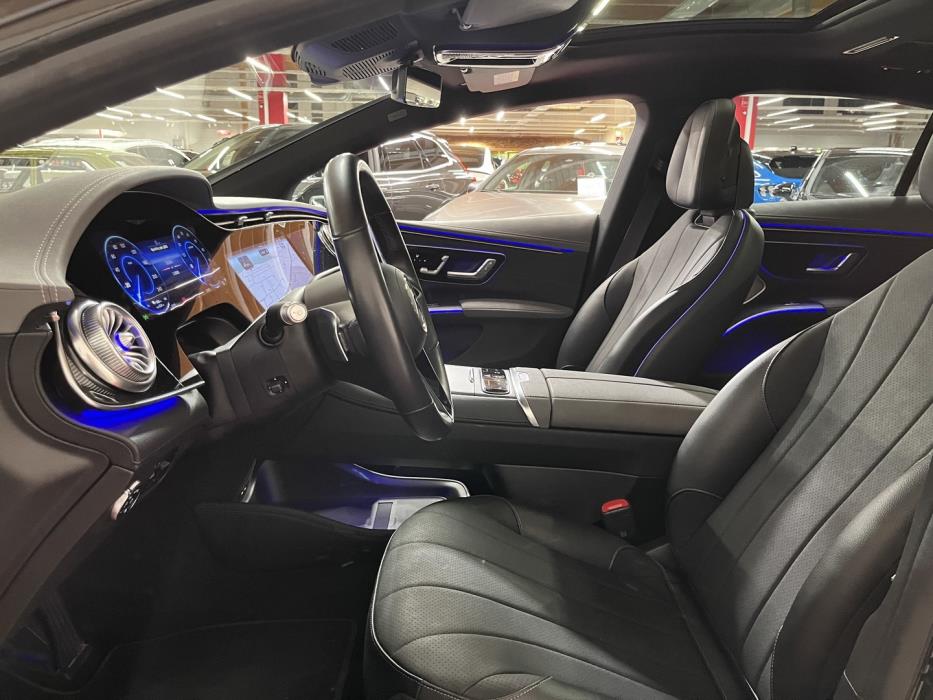 MERCEDES-BENZ EQS 2022