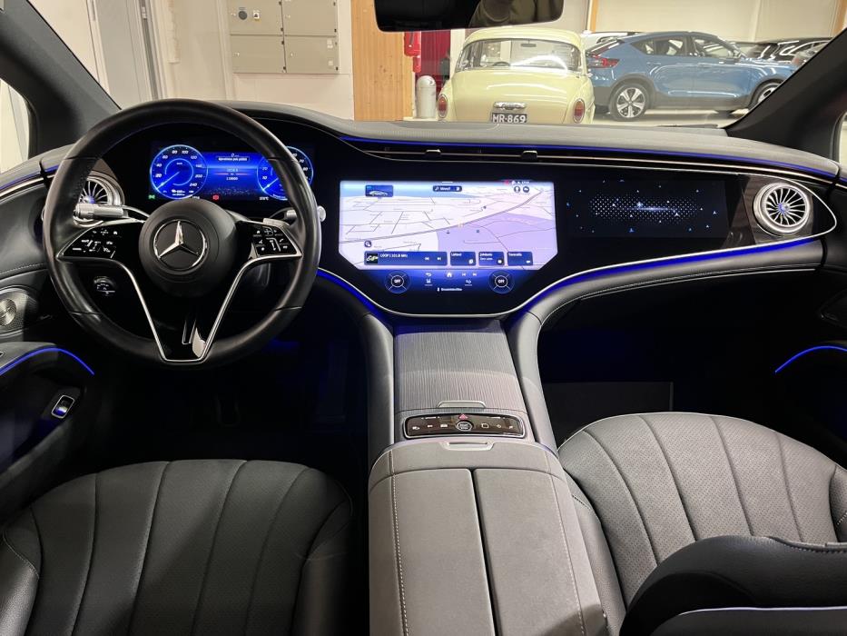 MERCEDES-BENZ EQS 2022