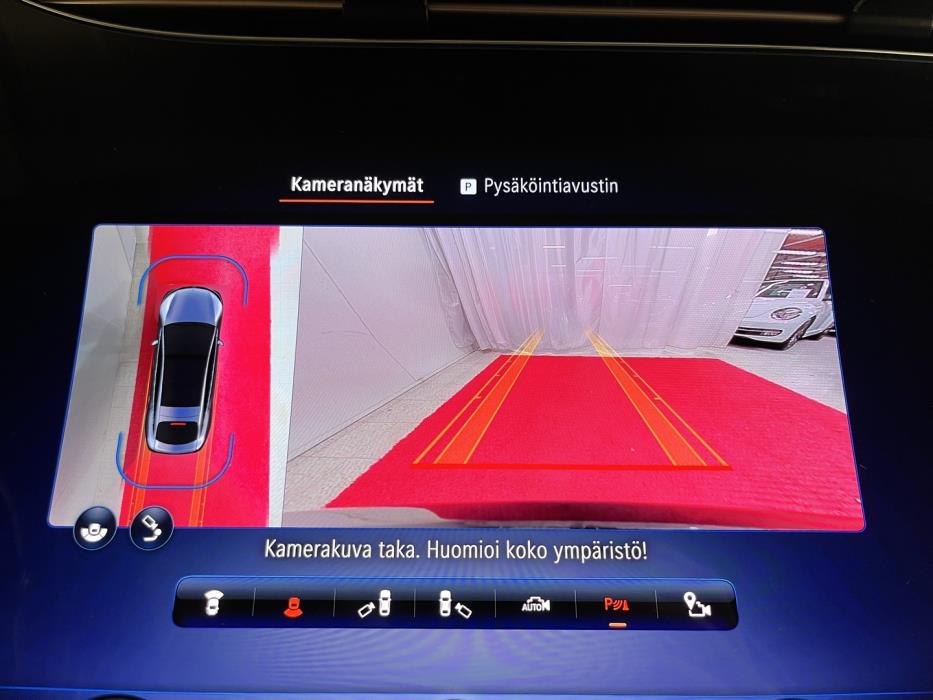 MERCEDES-BENZ EQS 2022