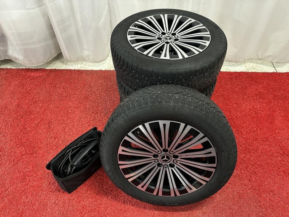 MERCEDES-BENZ EQS 2022