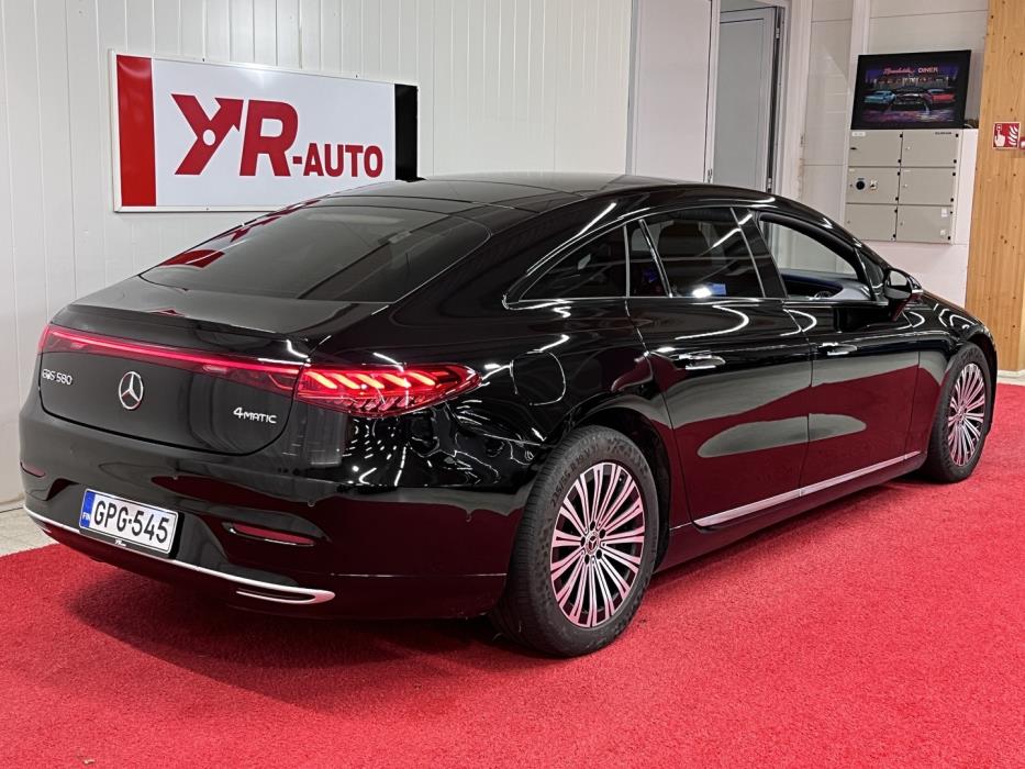 MERCEDES-BENZ EQS 2022