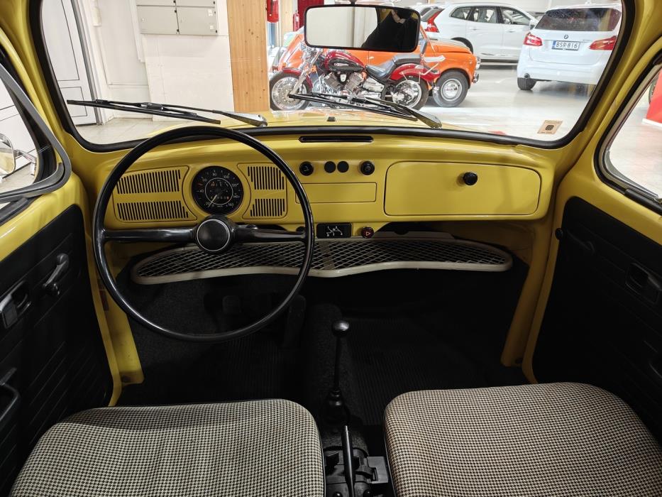 VOLKSWAGEN KUPLA 1973