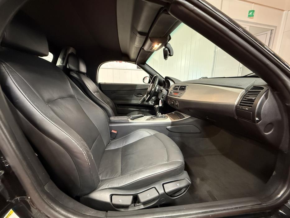 BMW Z4 2003