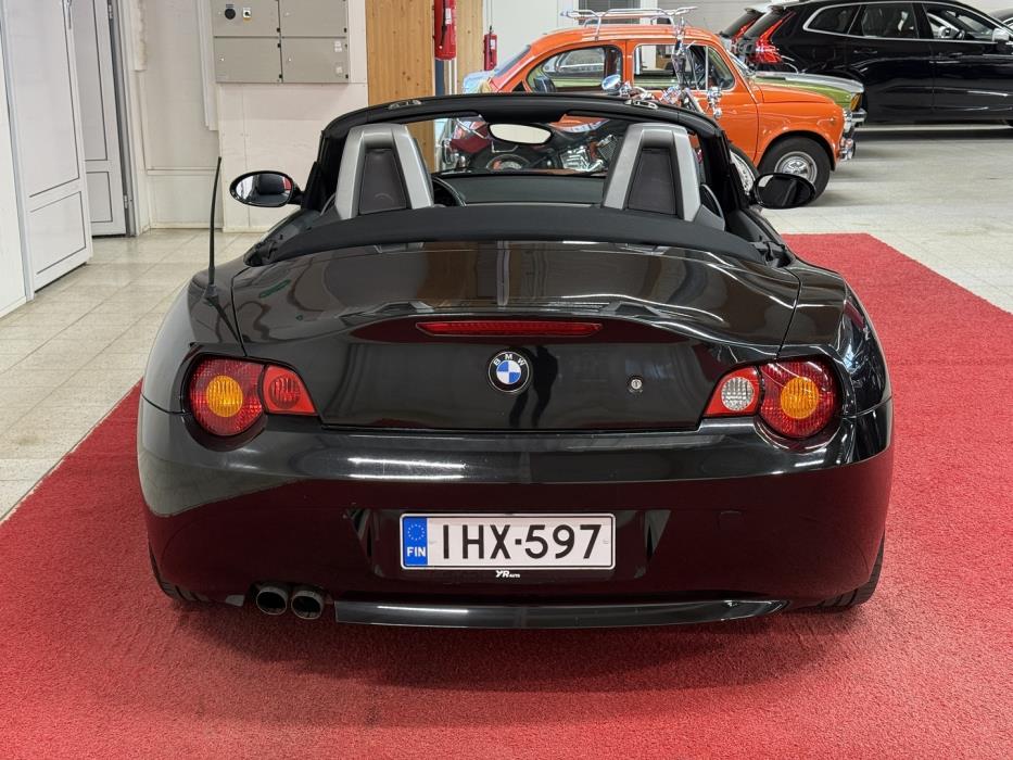 BMW Z4 2003