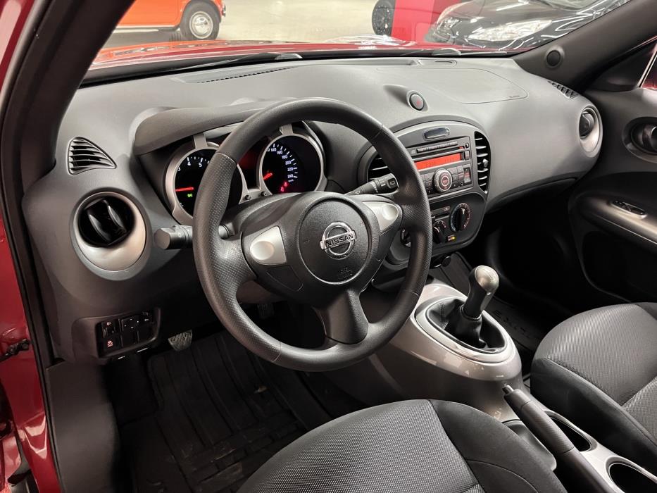 NISSAN Juke 2012