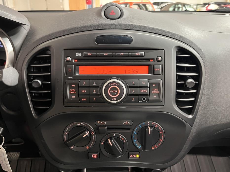 NISSAN Juke 2012