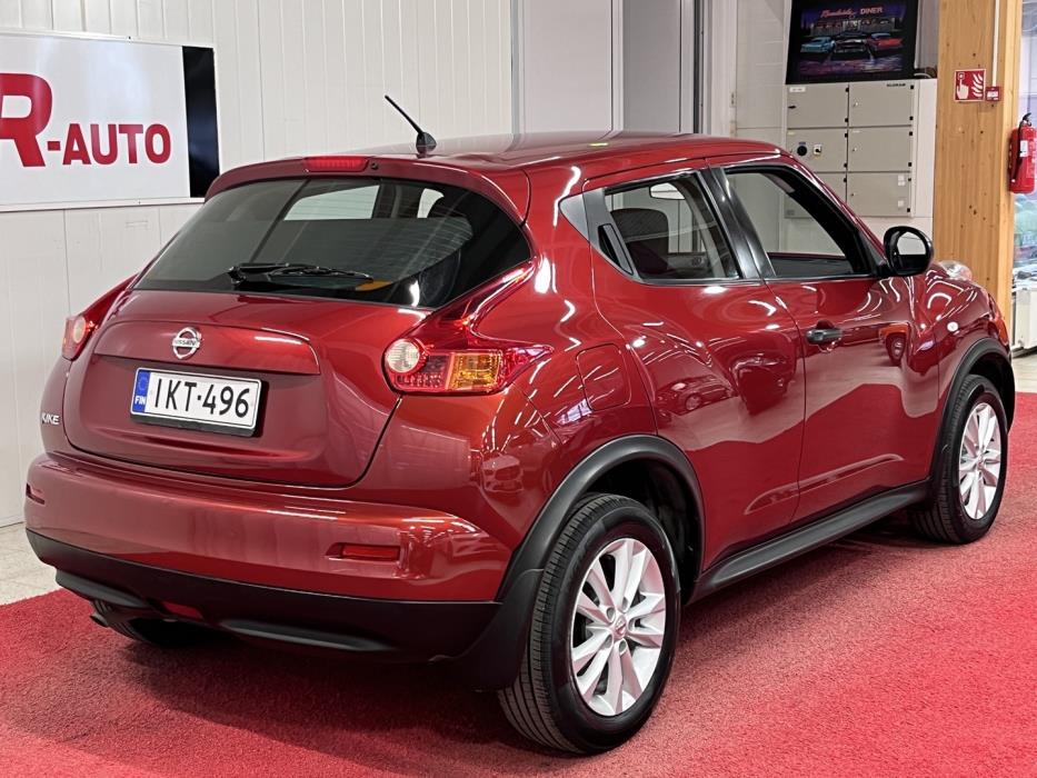 NISSAN Juke 2012