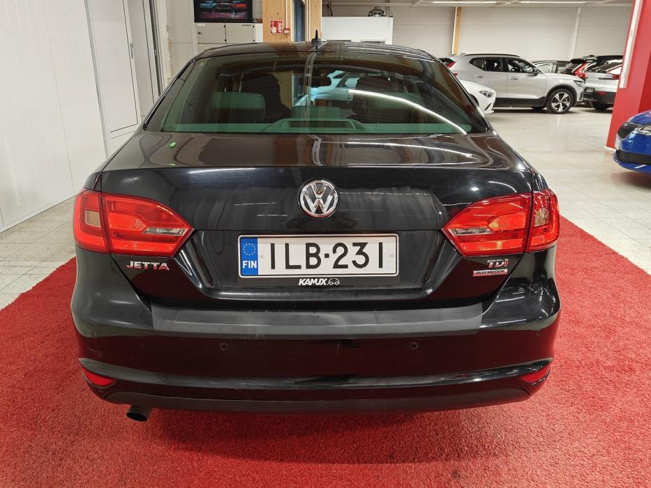VOLKSWAGEN Jetta 2013
