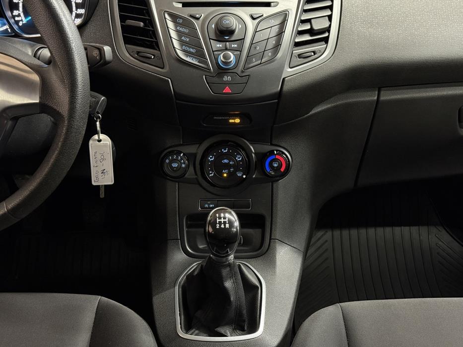 FORD Fiesta 2014