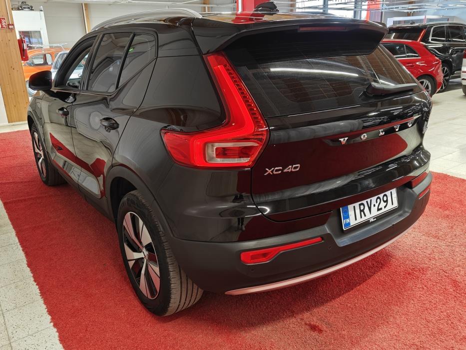 VOLVO XC40 2020