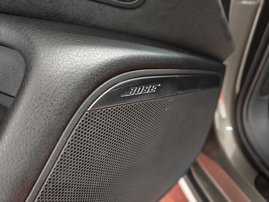 AUDI A6 allroad quattro 2013