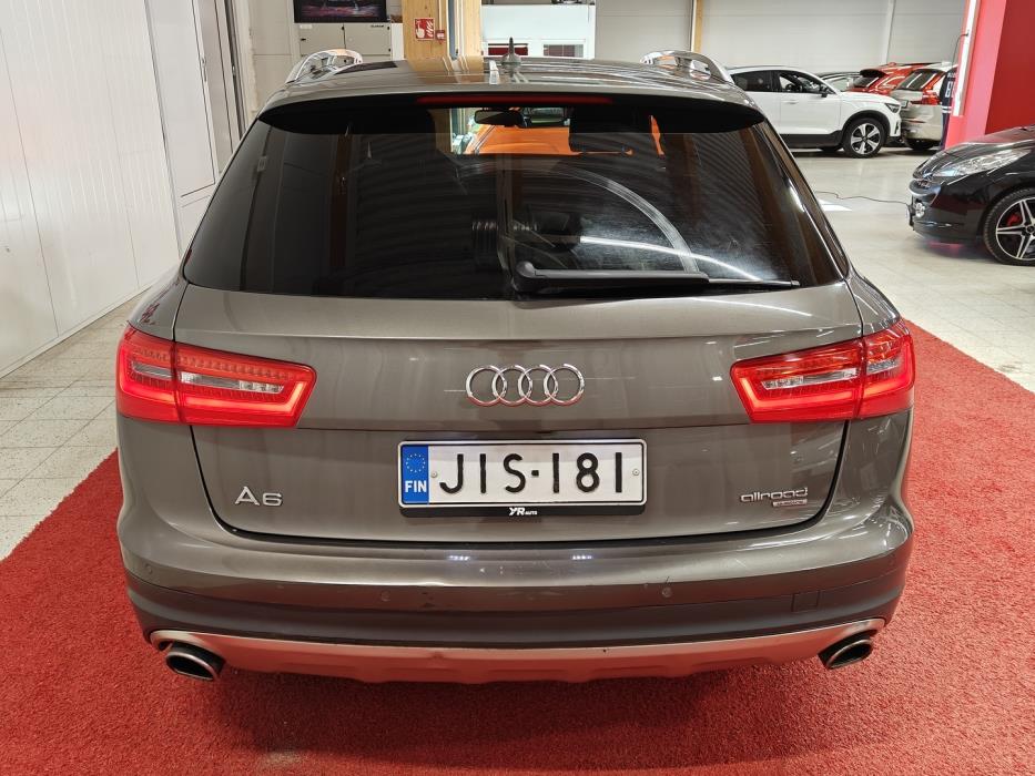 AUDI A6 allroad quattro 2013