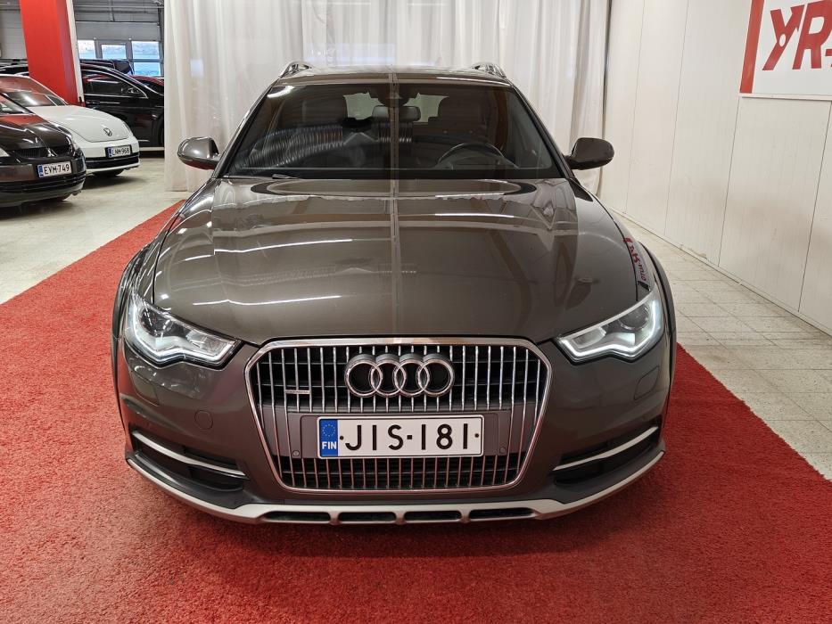 AUDI A6 allroad quattro 2013