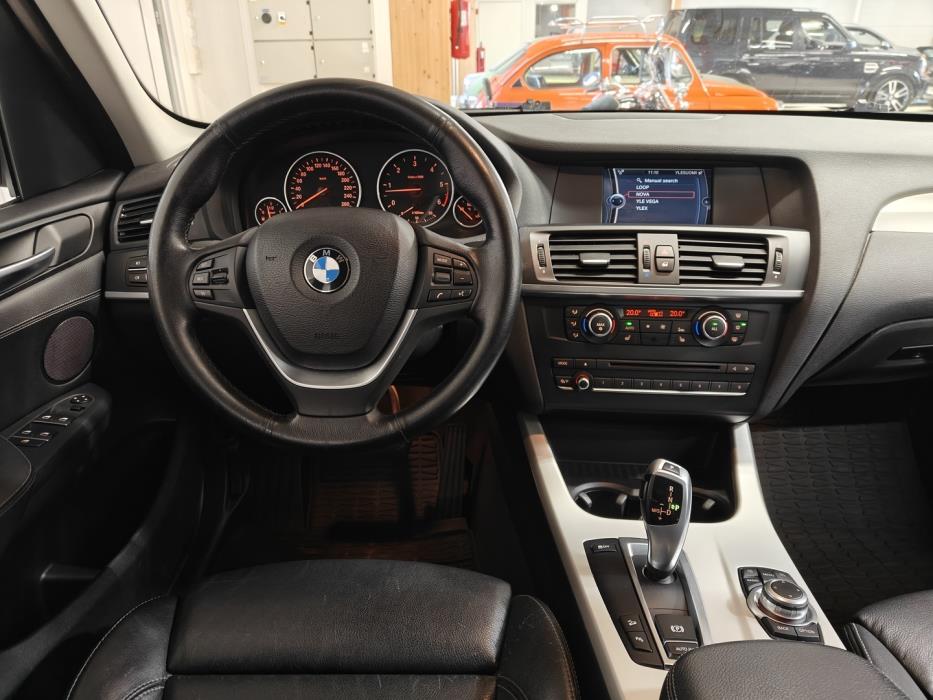 BMW X3 2011