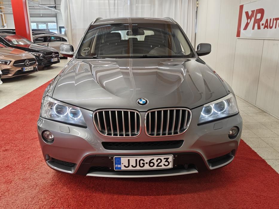 BMW X3 2011
