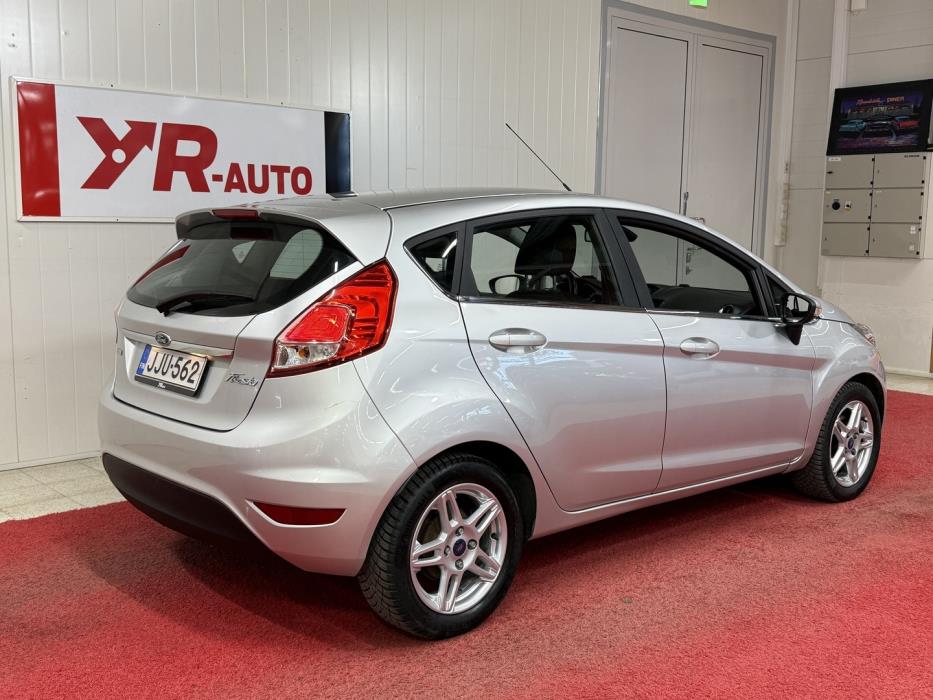 FORD Fiesta 2015