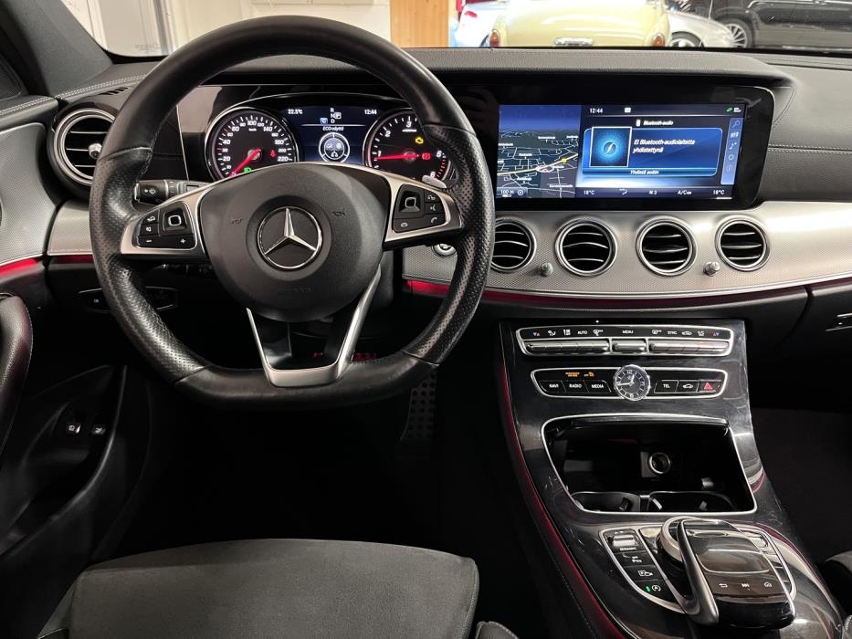 MERCEDES-BENZ E 2017