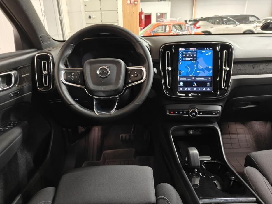 VOLVO C40 2023