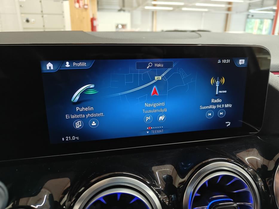 MERCEDES-BENZ EQA 2023