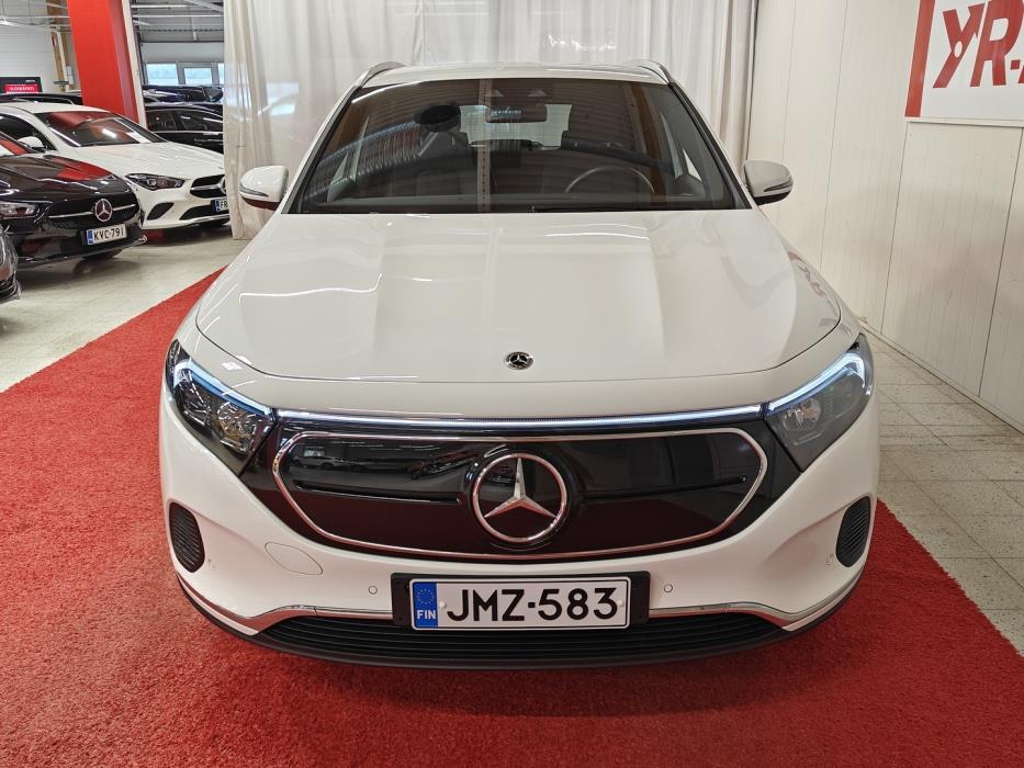 MERCEDES-BENZ EQA 2023