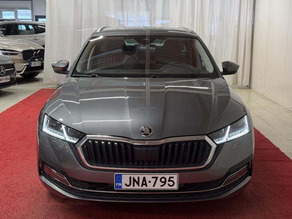 SKODA Octavia 2023