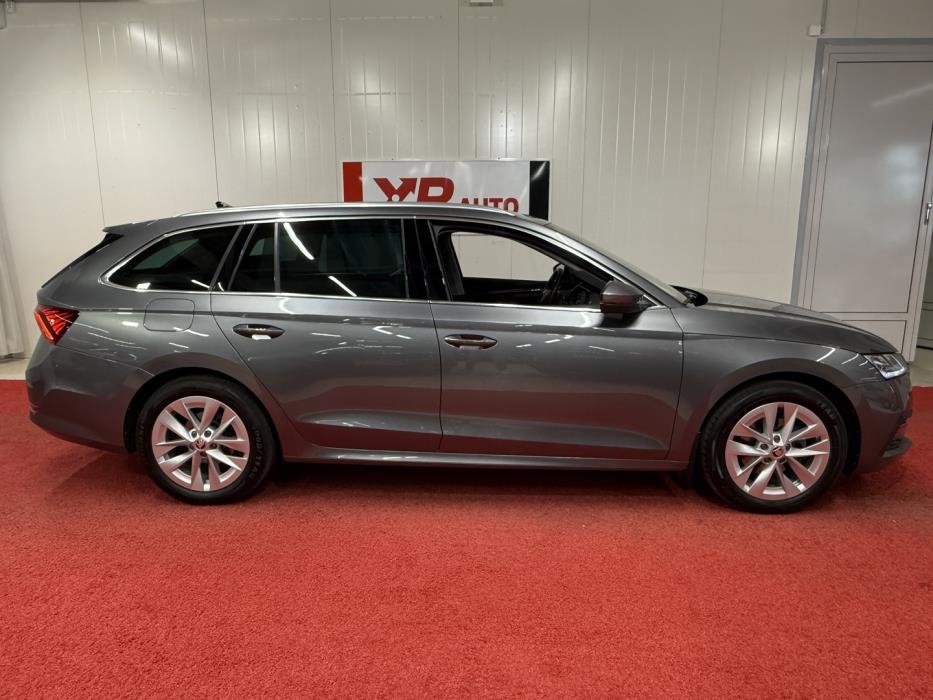 SKODA Octavia 2023