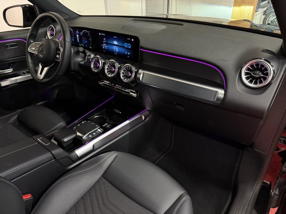 MERCEDES-BENZ EQB 2023