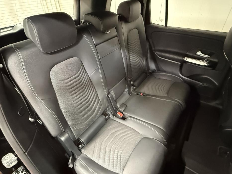 MERCEDES-BENZ EQB 2023